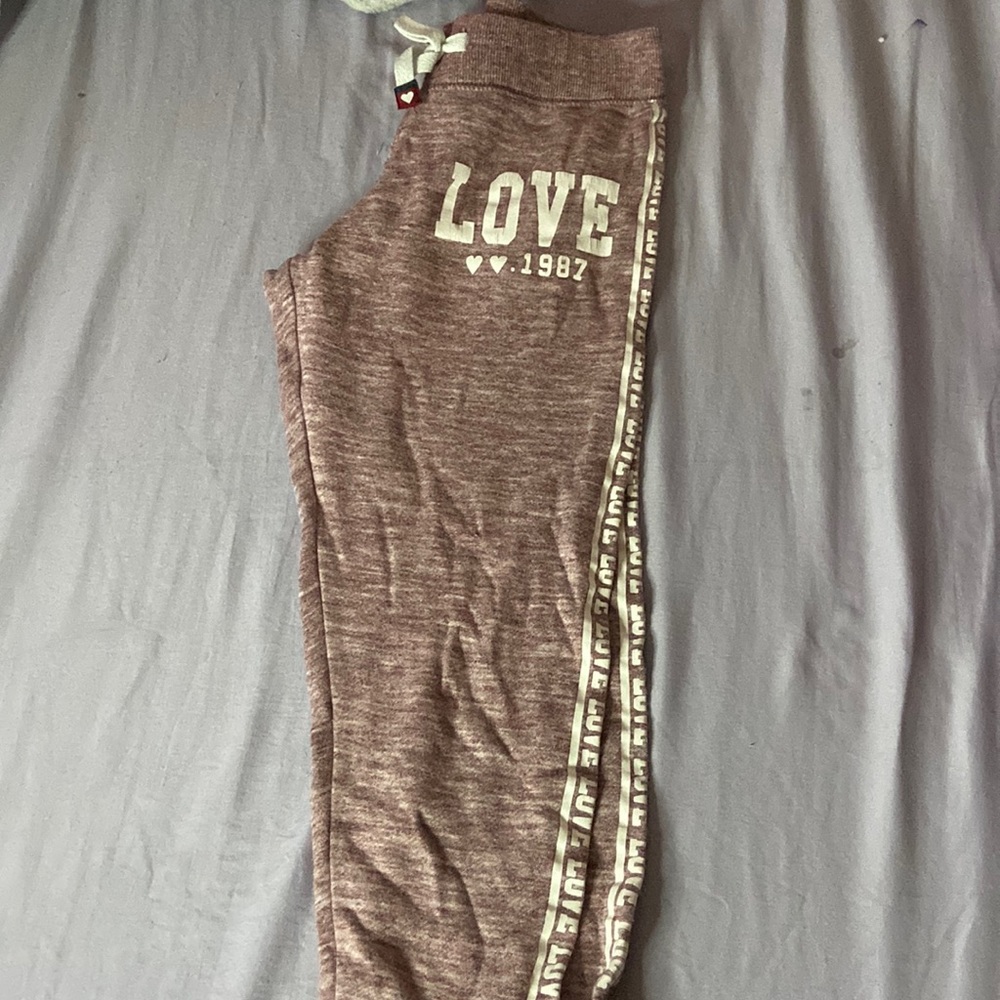 Cute sweatpants!!